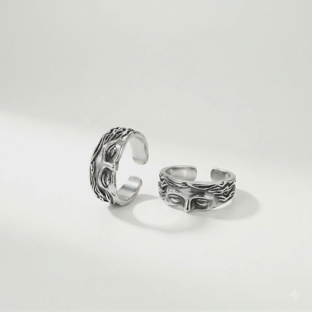 Venus' Gaze Ring